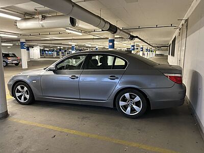 BMW 525 525i