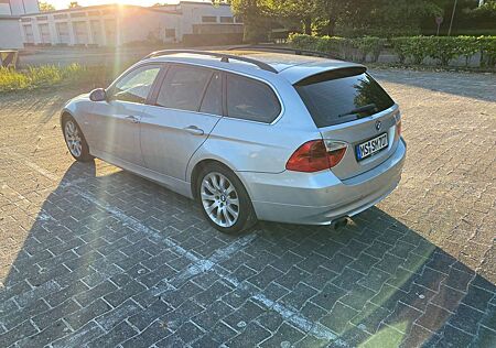 BMW 330xd 330 DPF Touring Aut.
