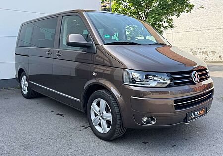 VW T5 Transporter Volkswagen T5 Multivan Highline*4M*2l*7Sitzer*2xE.Schiebetü