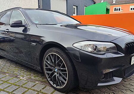 BMW 528 i Touring TÜV NEU LEDER GLASDACH