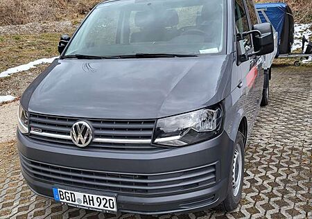 VW T6 Transporter Volkswagen Transporter T6 4MOTION Doka