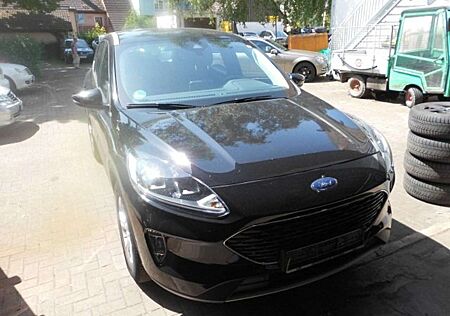 Ford Kuga Cool & Connect / AHK