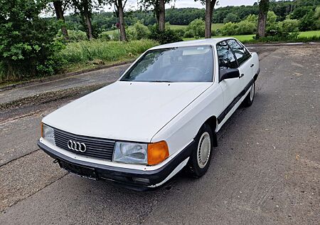 Audi 100 C3 Typ 44 2.0 Diesel TÜV 02/2027 H Sitzheizung