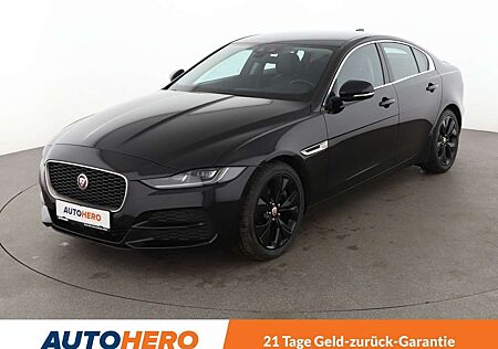 Jaguar XE 25t SE Aut.*NAVI*CAM*SHZ*PDC*LED*