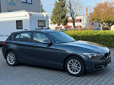 BMW 118 i SportLine*Schiebedach*PDC V.-H.*