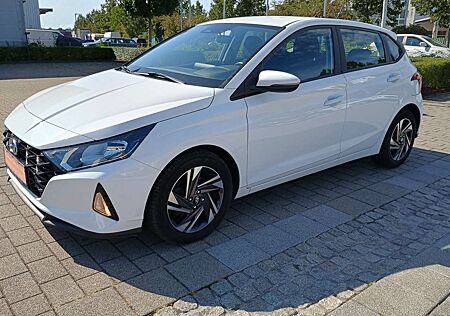 Hyundai i20 1.0 T-GDI Select 100 PS/Sitz+Lenkradhzg/1.Hd/37Tkm