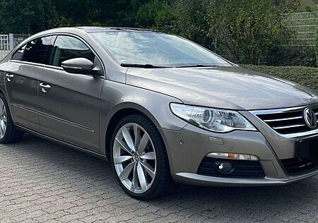 VW Passat CC Volkswagen 2.0 TSI Exclusive