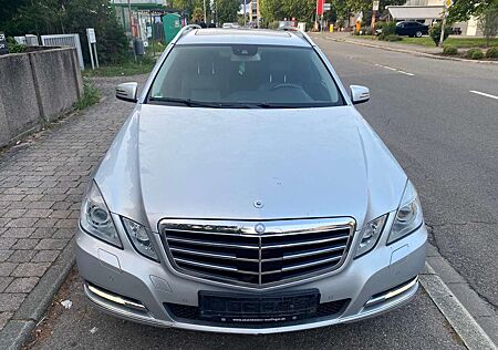 Mercedes-Benz E 220 CDI Kombi * NAVI *XENON