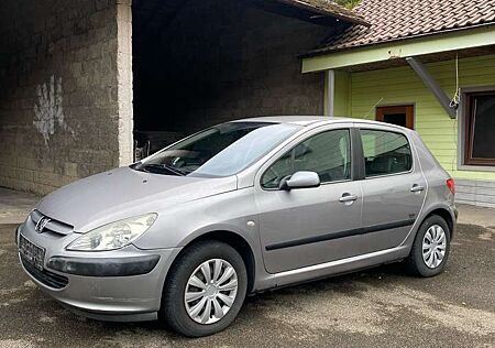 Peugeot 307 Premium *Klimaautomatik*