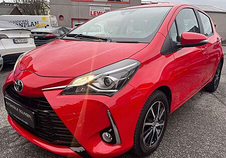 Toyota Yaris Team D AUT+NAV+ALLW+WKR+RFK+SHZ+BT+NSW+ALU
