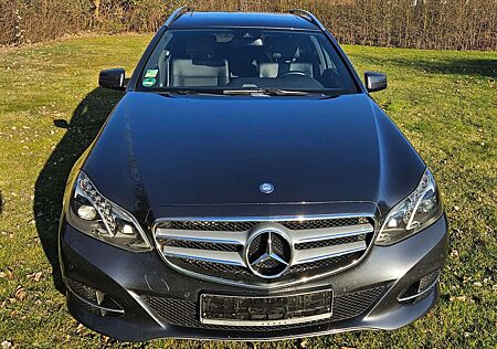 Mercedes-Benz E 220 E-Klasse T-Modell Diesel T BlueTEC 9G-TRONIC Editi