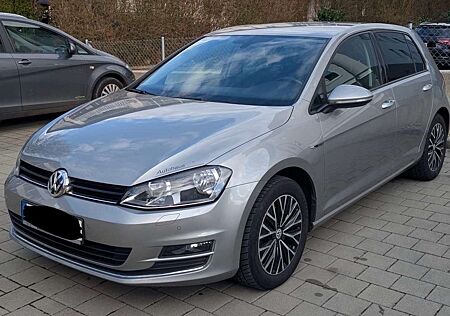 VW Golf Volkswagen 1.6 TDI BlueMotion Technology Lounge