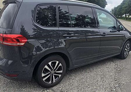 VW Touran Volkswagen United (United) 2,0L TDI *8Fach bereift*