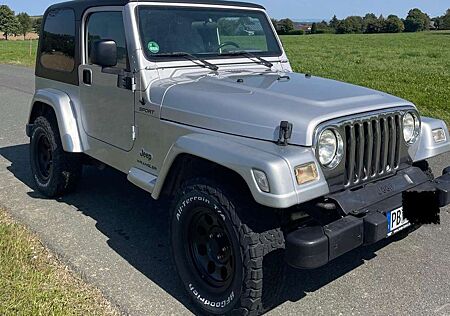 Jeep Wrangler TJ 2.4 Liter,5.Gang, G-Kat Euro3