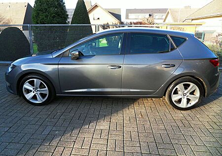 Seat Leon FR-Navi-Shz.-PDC-17"Alu-Gra-Tüv:09/27-116.000KM