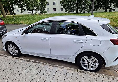 Kia Cee'd Ceed / Ceed 1.4 T-GDI DCT OPF Vision