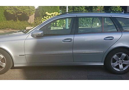 Mercedes-Benz E 280 T CDI 7G-TRONIC Classic DPF