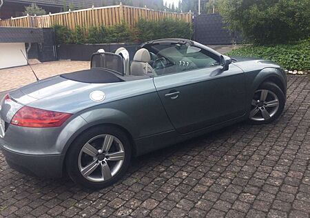 Audi TT 1.8 TFSI Roadster