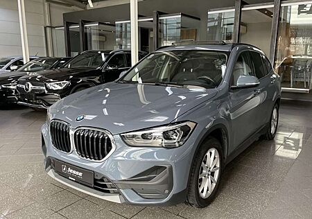 BMW X1 xDrive25e Advantage LED Pano. H&K R.Cam AHK