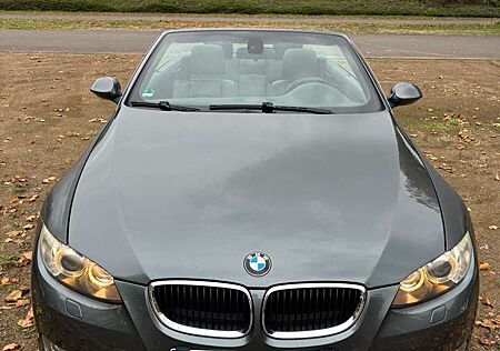 BMW 320i 320 Cabrio Aut.
