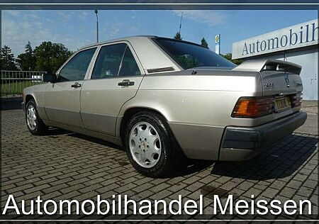 Mercedes-Benz 190 D 2.5 Turbodiesel