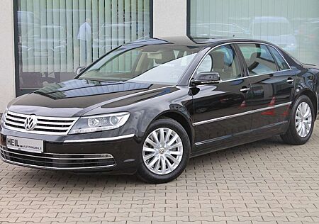 VW Phaeton Volkswagen V6 TDI 5-Sitzer 4Motion lang*NAVI*PDC*