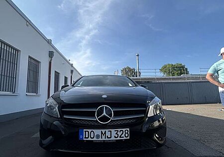 Mercedes-Benz A 180 BlueEfficiency (176.042)