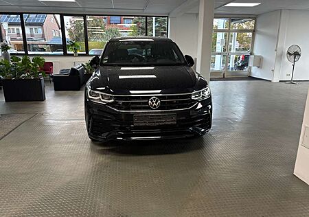 VW Tiguan Allspace Volkswagen R-Line 4Motion