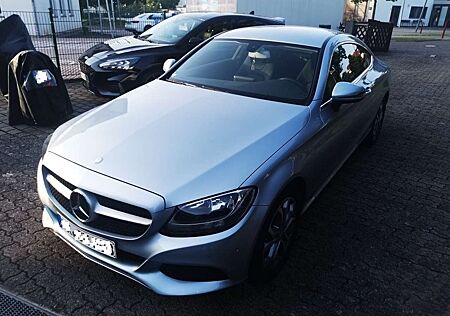 Mercedes-Benz C 200 C-Klasse Coupe Coupe