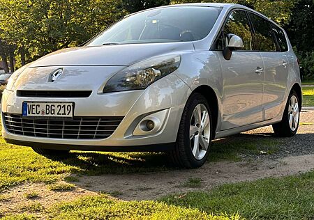 Renault Grand Scenic dCi 110 FAP Dynamique