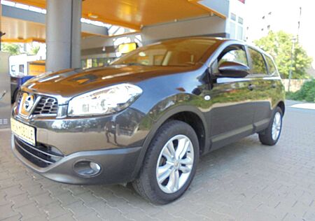 Nissan Qashqai+2 Qashqai+2 2.0 Visia/7Sitzer/ Garantie/Pano/