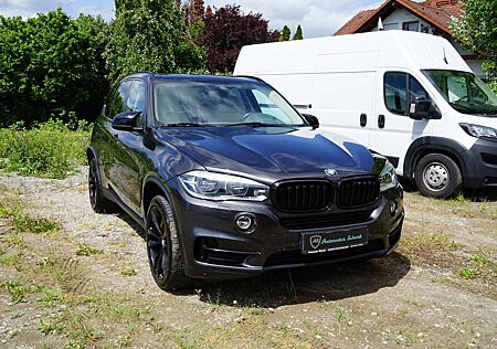 BMW X5 xDrive 30d-M PAKET-R KAMERA-HUD-AHK-PANO-2.HAND