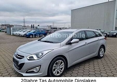 Hyundai i40 cw 1.6 Fifa World Cup Edition"1.Hand"Seniorenfhrzg