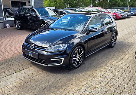 VW Golf GTE Volkswagen Golf VII Lim. GTE Pano Navi Kamera LED