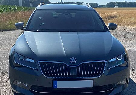 Skoda Superb Combi 2.0 TDI DSG Style