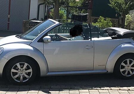 VW New Beetle Volkswagen Cabriolet 1.6 United