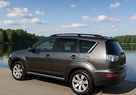 Mitsubishi Outlander Instyle 4WD
