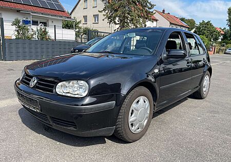 VW Golf Volkswagen 1.Hd orig. 118tkm+SD+AHK+TÜV NEU