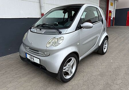 Smart city-coupé/city-cabrio Passion*Automatik*SzHz*Allwetter*Radio*Tüv NEU