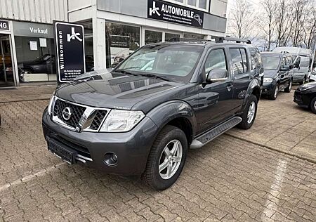 Nissan Pathfinder 2.5 dCi SE *7.Sitzer*SHZ*Temp.*AHK*