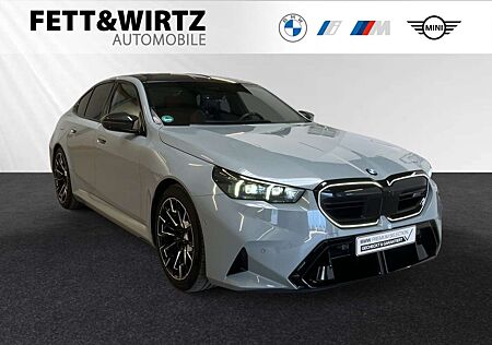 BMW M5 Limousine *€ 1.190 Zubehörbonus*MDriver'sPack.