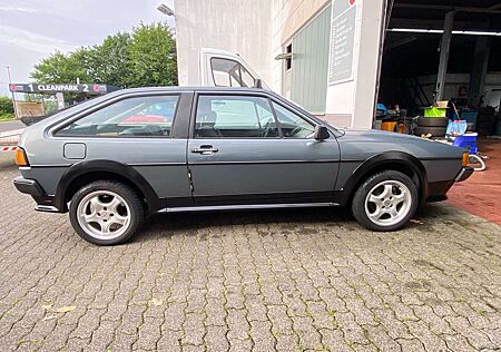 VW Scirocco Volkswagen GTX Zahnriemen, Federn, Stoßdä., Bremsen neu