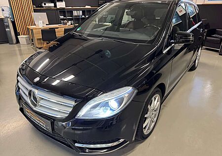 Mercedes-Benz B 200 BI-XENON SHZ KAMERA PANORAMA