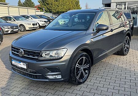 VW Tiguan Volkswagen Highline 2.0 TDI Start-Stopp 4Motion *AHK *NAVI