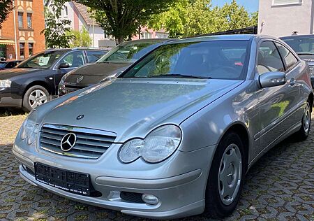Mercedes-Benz C 180 Kompressor (203.746)