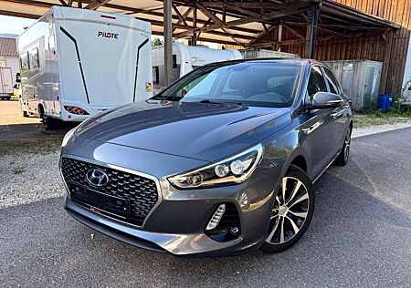 Hyundai i30 Premium **PANO/LED/CAM/DAB**