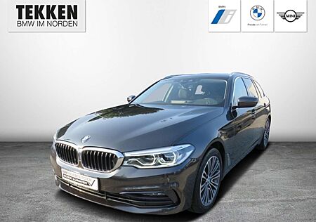 BMW 520 d Sport Line Touring Mild-Hybrid Park-Assistent