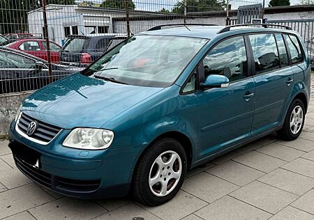 VW Touran Volkswagen Trendline / AUTOMATIK/TÜV 01.26