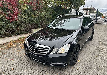 Mercedes-Benz E 250 E -Klasse T-Modell CDI