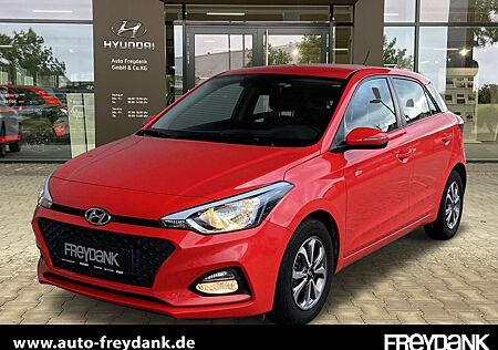 Hyundai i20 FL 1.2 M/T 84PS Trend SHZ PDC